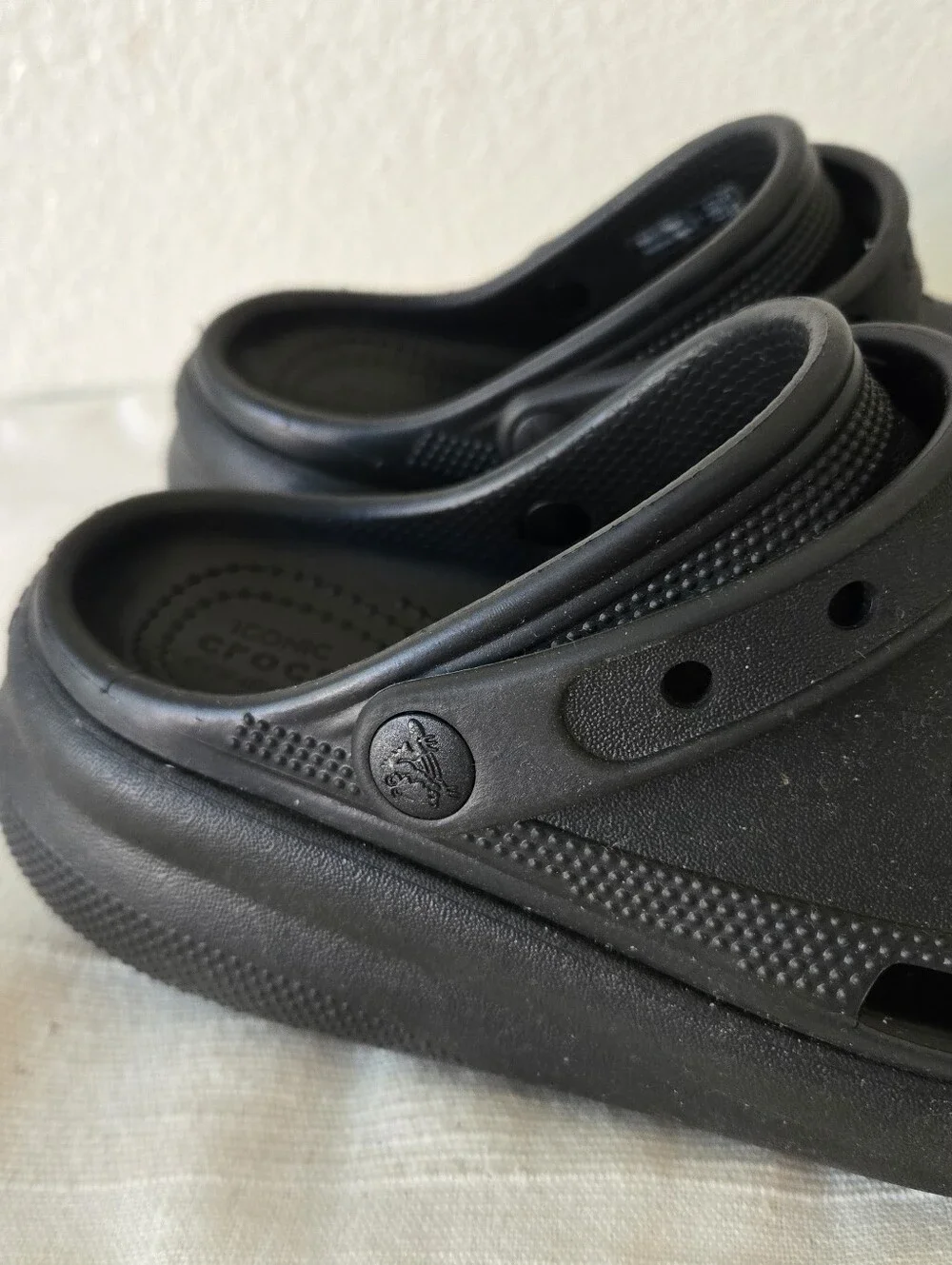 Juniors Crocs Classic Crush Platform Croc‎ Clog Sandals Size 4J Black Shoes